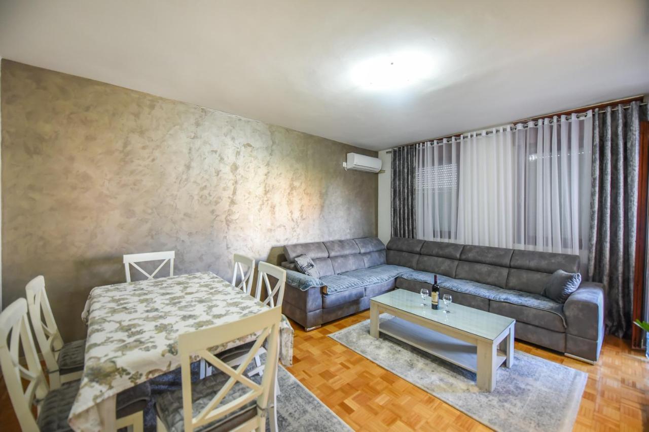 פודגוריצה Apartman Vukcevic מראה חיצוני תמונה